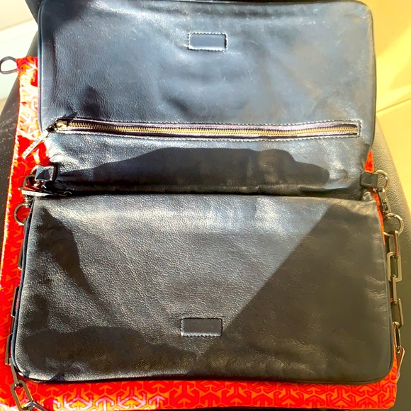 Tory Burch satin handbag with gunmetal hardware. Full set. Offers welcome. - Picture 3 of 3